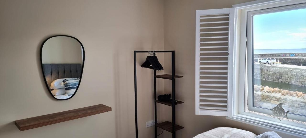 The Quays Apartment 애날롱 외부 사진